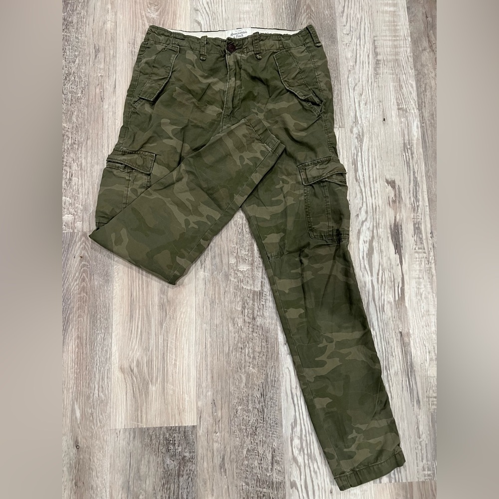 Abercrombie & Fitch cargo pants
